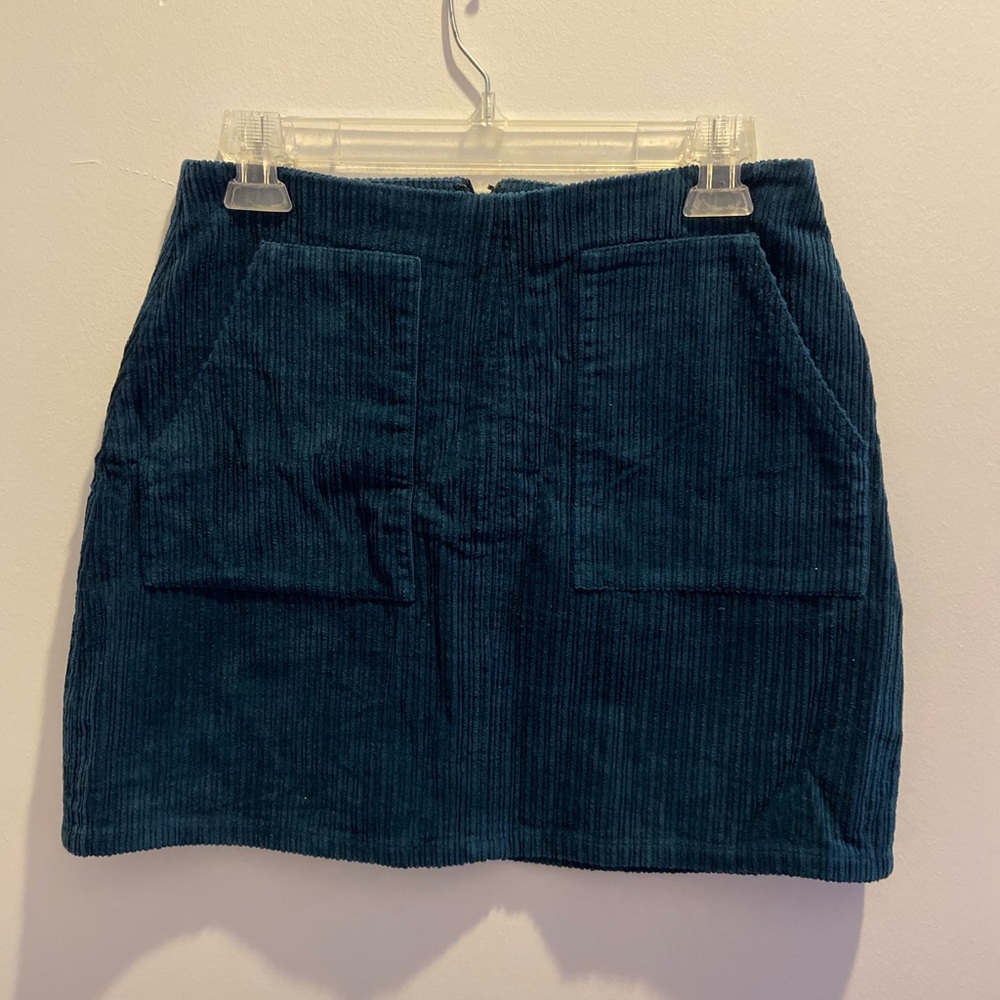 NWOT francesca’s skirt